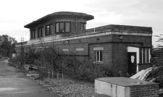 Rear of Horsham’s Art Deco (former) signal box.
www.EwhurstGreen.com 

