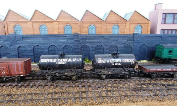 Sheffield Chemical Co. Ltd
Lindsey & Keseven Chemicals Ltd
www.EwhurstGreen.com 